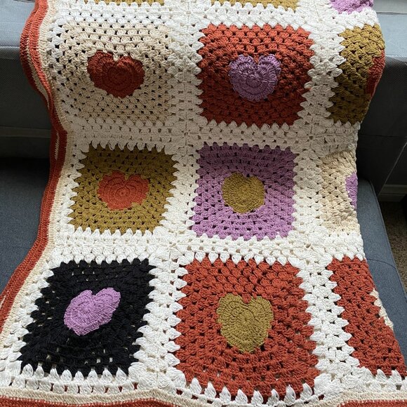 Hand knit Crochet Heart cotton throw and pillow with pillow cover - Picture 6 of 9